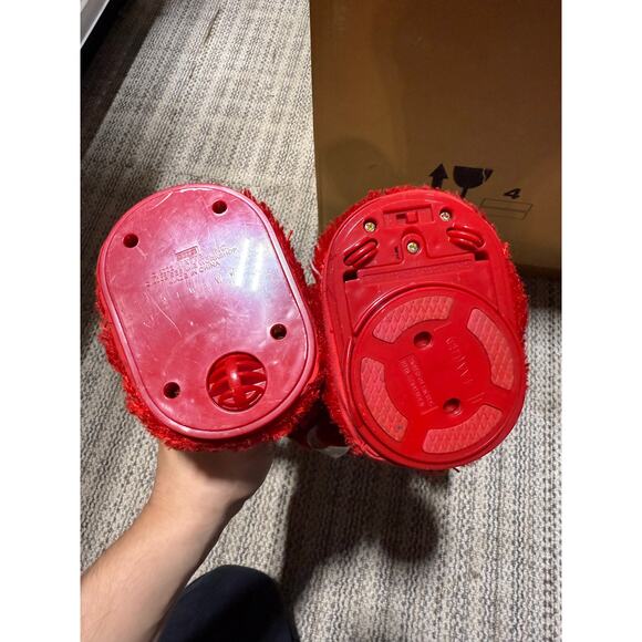 2002 Fisher Price Hokey Pokey Elmo - with tags - Picture 3 of 7